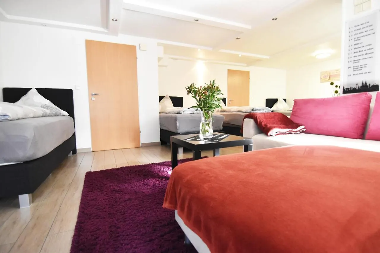 Ferienwohnung Mit Garten Und Pool Cologne Germany
